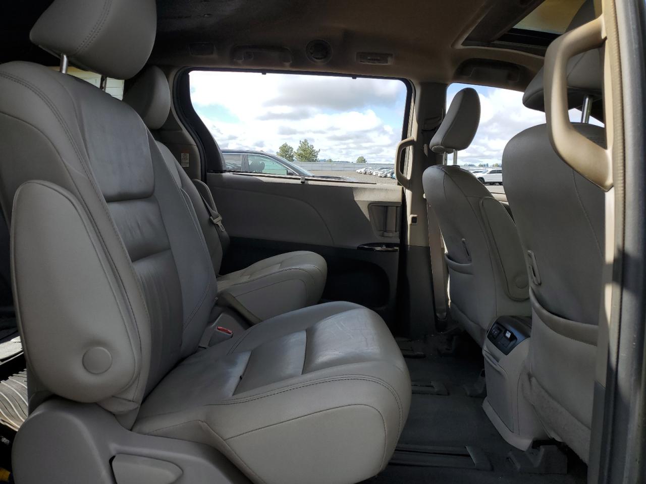 2020 Toyota Sienna Xle VIN: 5TDDZ3DC8LS248320 Lot: 56599615