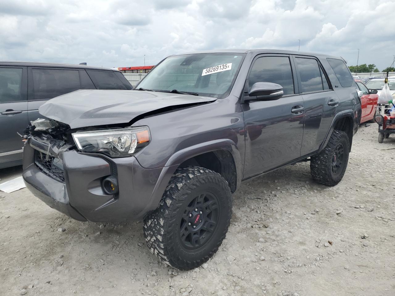Cahokia Heights, IL에서 판매 중인 2020 Toyota 4Runner Sr5/Sr5 Premium - Front End