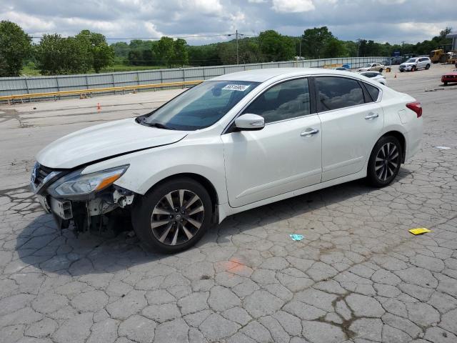 Sedans NISSAN ALTIMA 2016 Biały