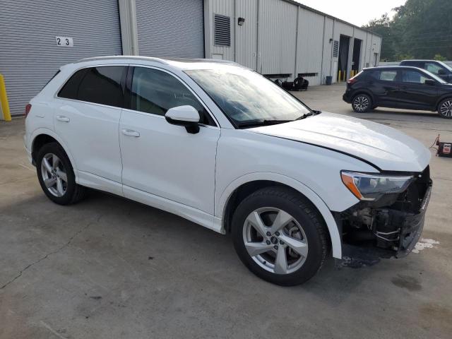  AUDI Q3 2021 Белый