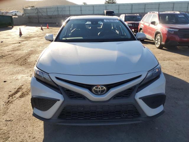  TOYOTA CAMRY 2023 Серый