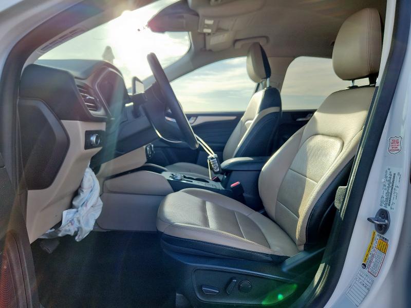  FORD ESCAPE 2022 Білий