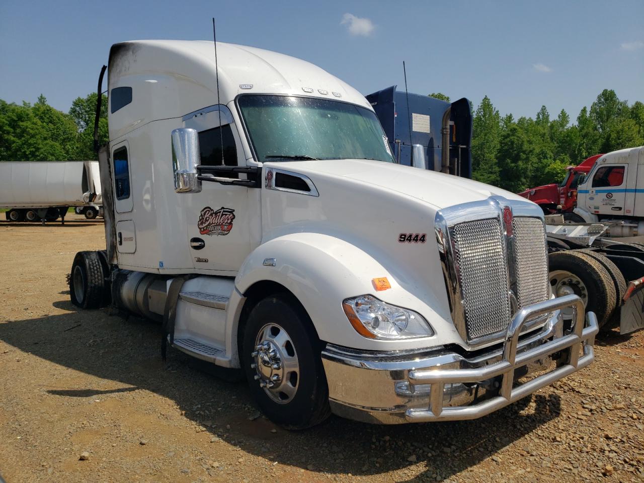 2022 Kenworth T680 Semi Truck en Venta en Chatham, VA - Burn