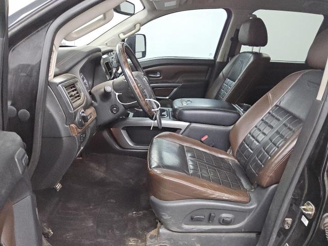  NISSAN TITAN 2018 Black