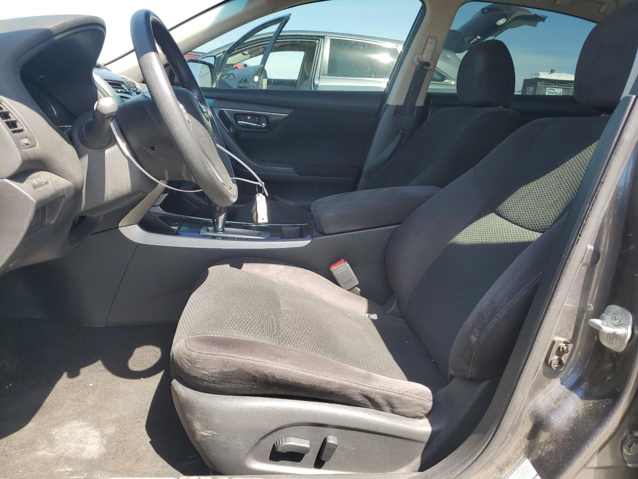 2014 Nissan Altima 2.5 VIN: 1N4AL3AP5EN259740 Lot: 57124635