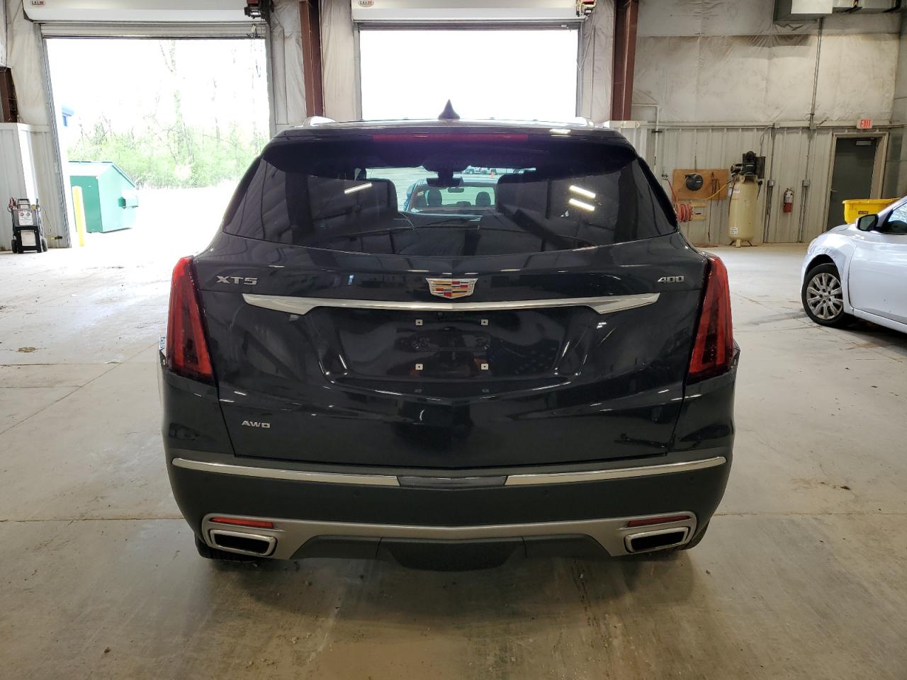 2024 Cadillac Xt5 Platinum Premium Luxury VIN: 1GYKNFRS0RZ731290 Lot: 56720585