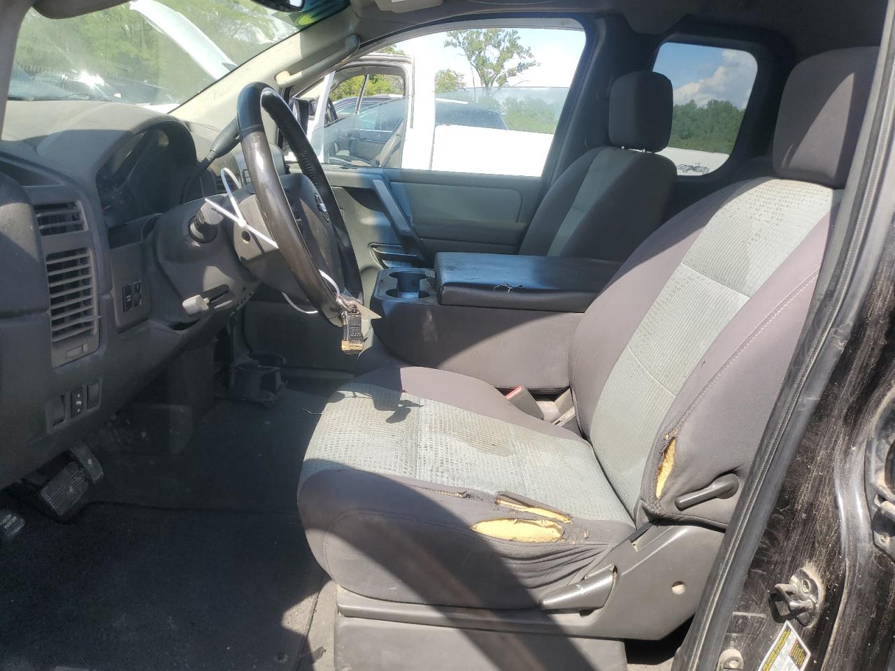 2004 Nissan Titan Xe VIN: 1N6AA06A44N512769 Lot: 57082925