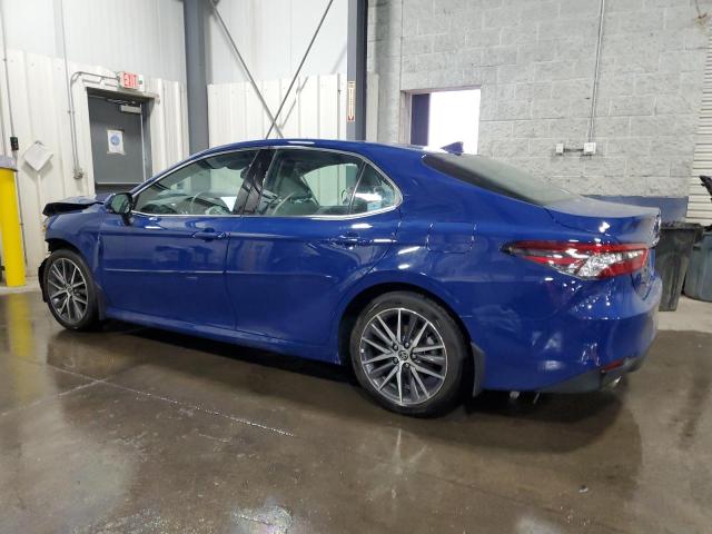  TOYOTA CAMRY 2023 Granatowy