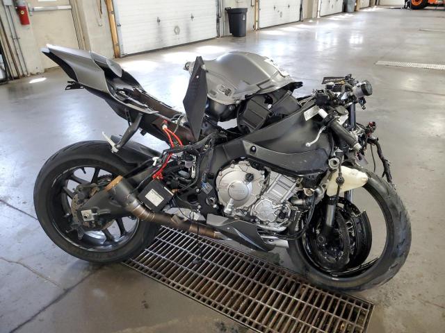 2016 YAMAHA YZFR1    for sale at Copart MN - MINNEAPOLIS NORTH