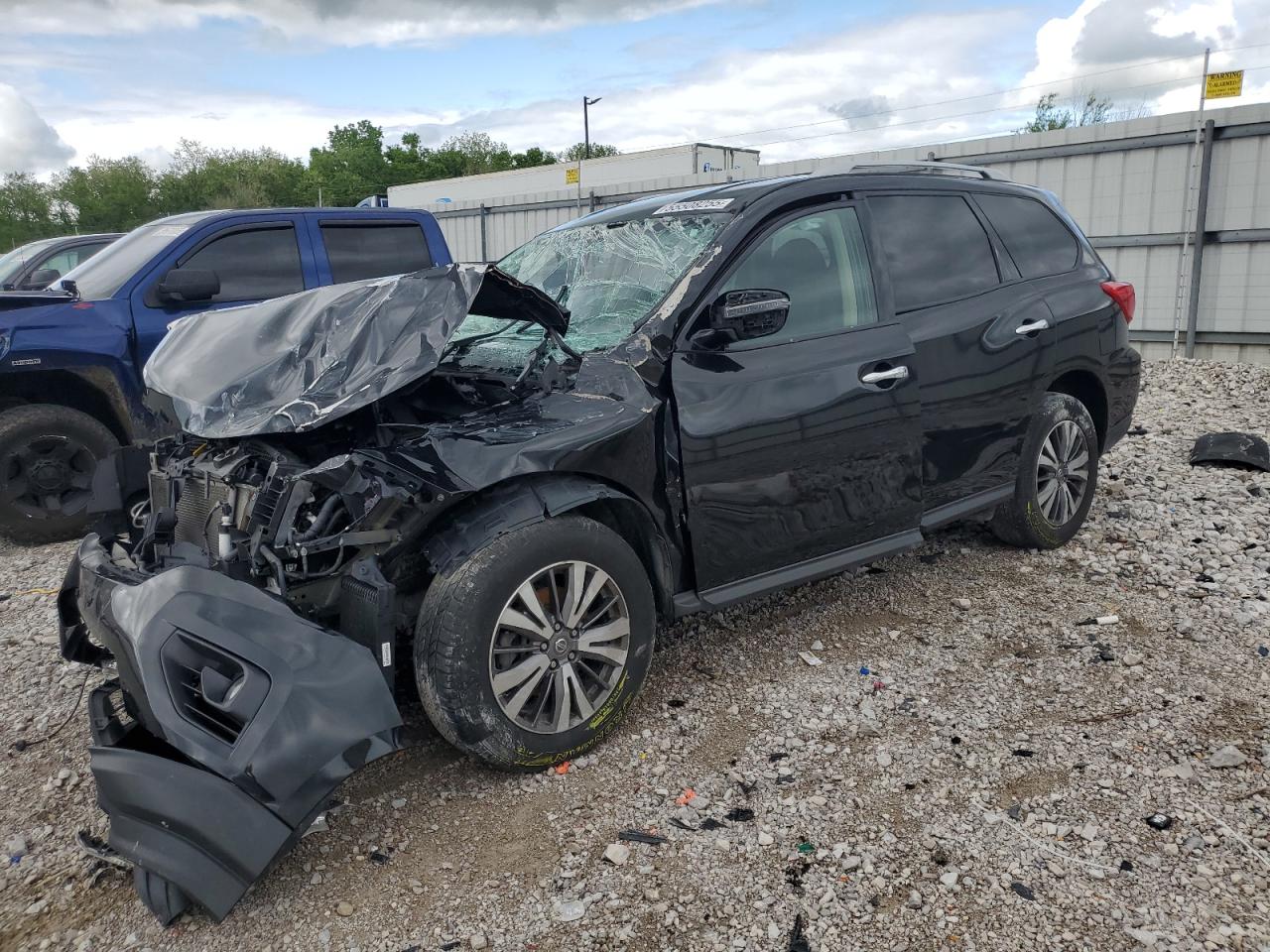 2020 Nissan Pathfinder Sv للبيع في Lawrenceburg، KY - Front End
