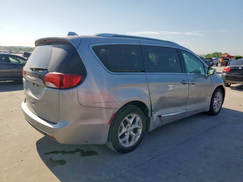  CHRYSLER PACIFICA 2017 Серебристый