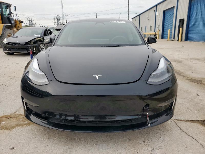 TESLA MODEL 3 2023 Черный