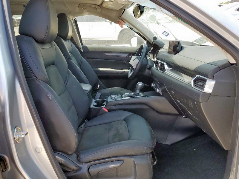  MAZDA CX-5 2020 Srebrny