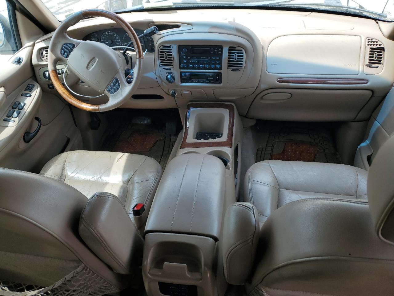 1999 Lincoln Navigator VIN: 5LMPU28L5XLJ08032 Lot: 57161235
