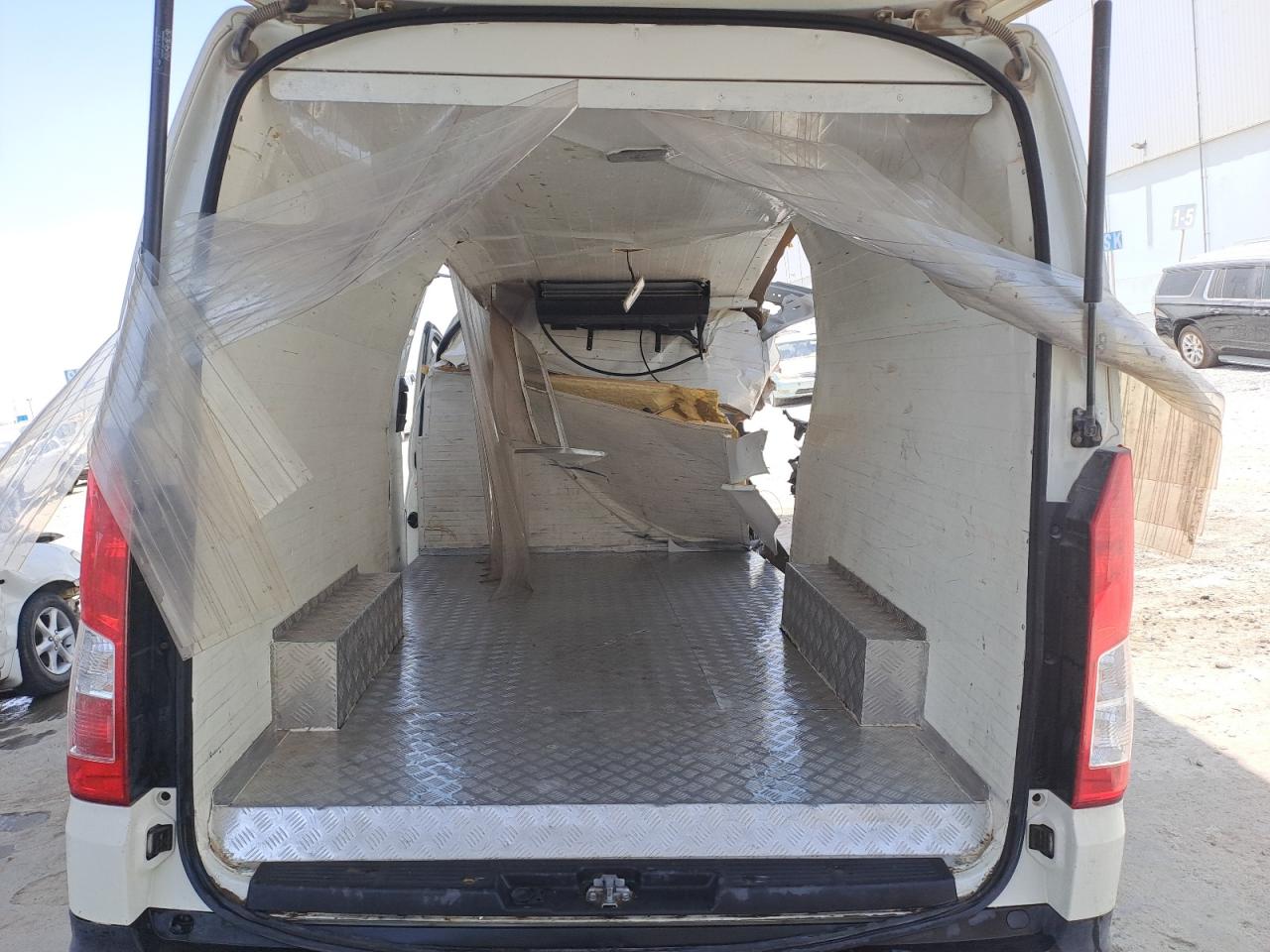 JTFLMFCP8P6008133 - 2015 Toyota Hiace - #55202655