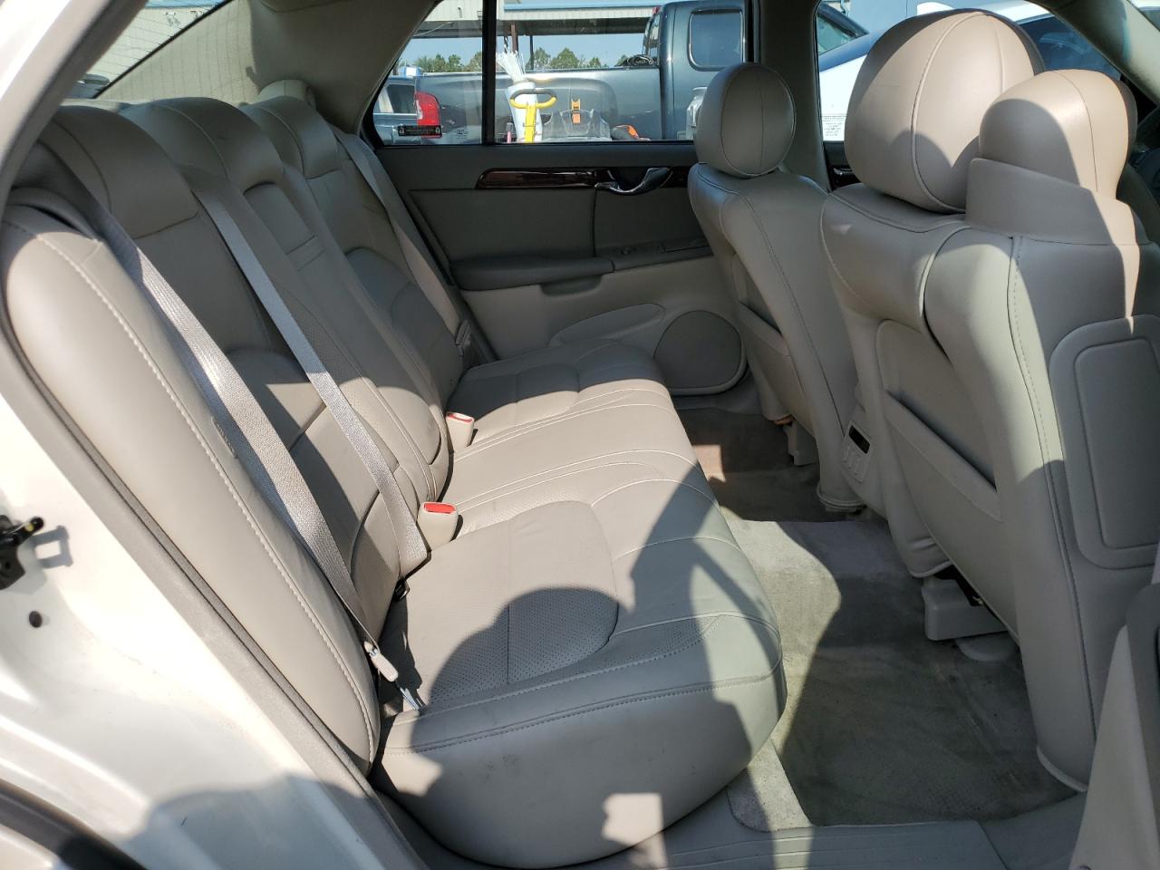 2003 Cadillac Deville Dts VIN: 1G6KF57933U147843 Lot: 55875195