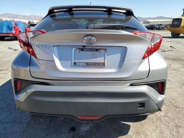  TOYOTA C-HR 2018 Srebrny