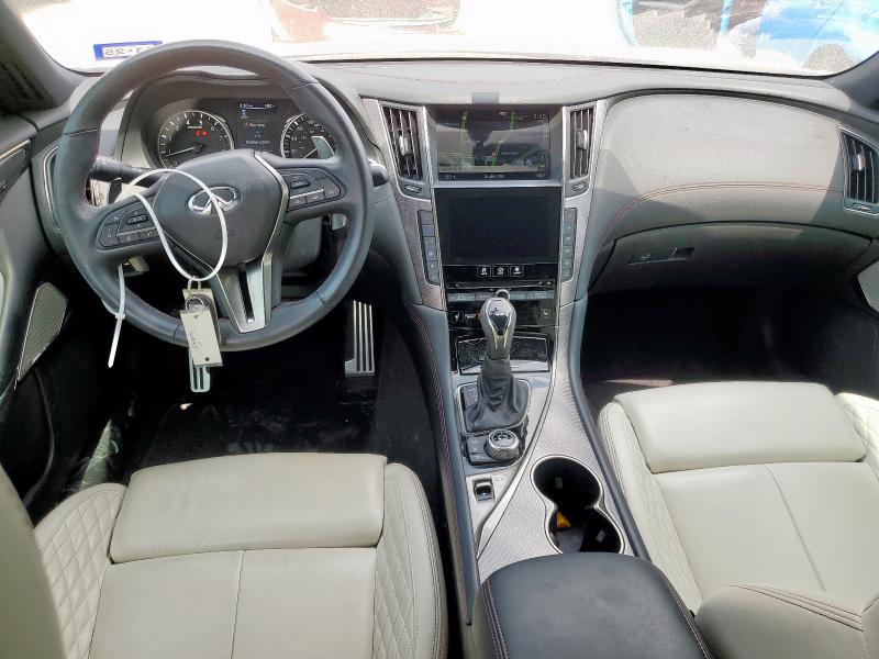  INFINITI Q50 2020 Biały