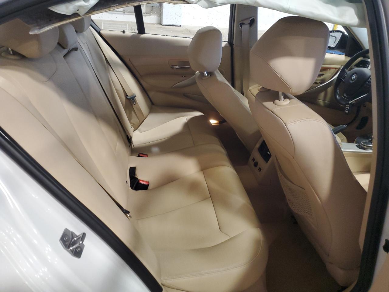 2016 BMW 320 Xi VIN: WBA8A3C59GK551242 Lot: 56939365