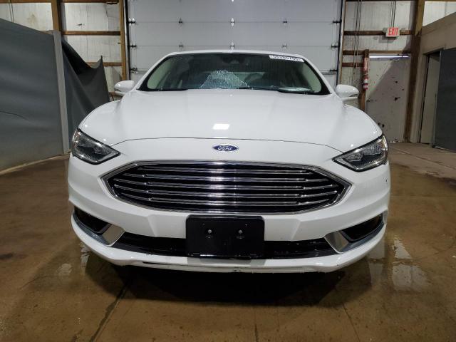  FORD FUSION 2018 Белый