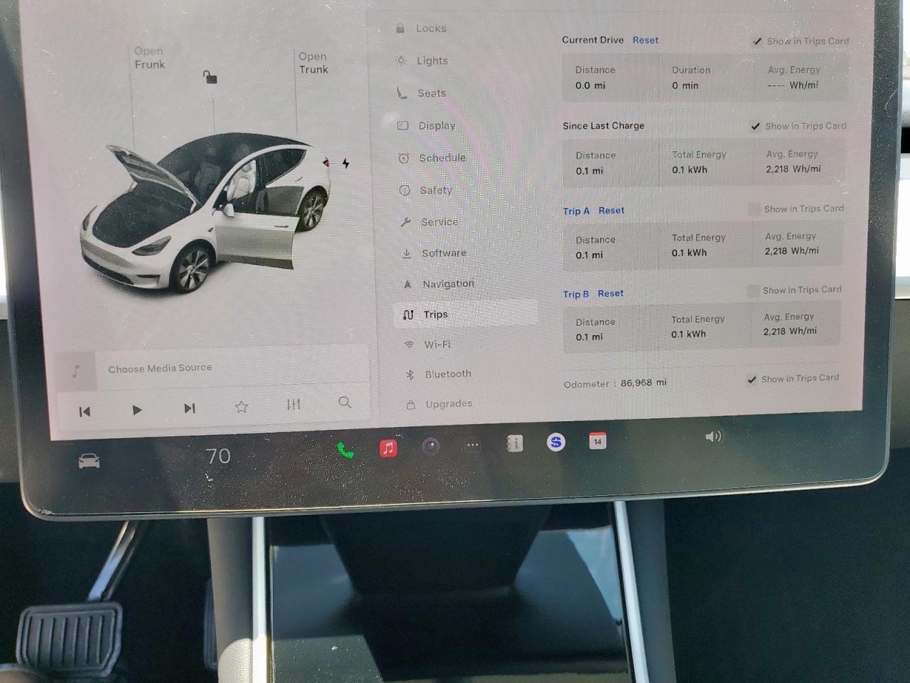 2021 Tesla Model Y VIN: 5YJYGAEE0MF113298 Lot: 56751235