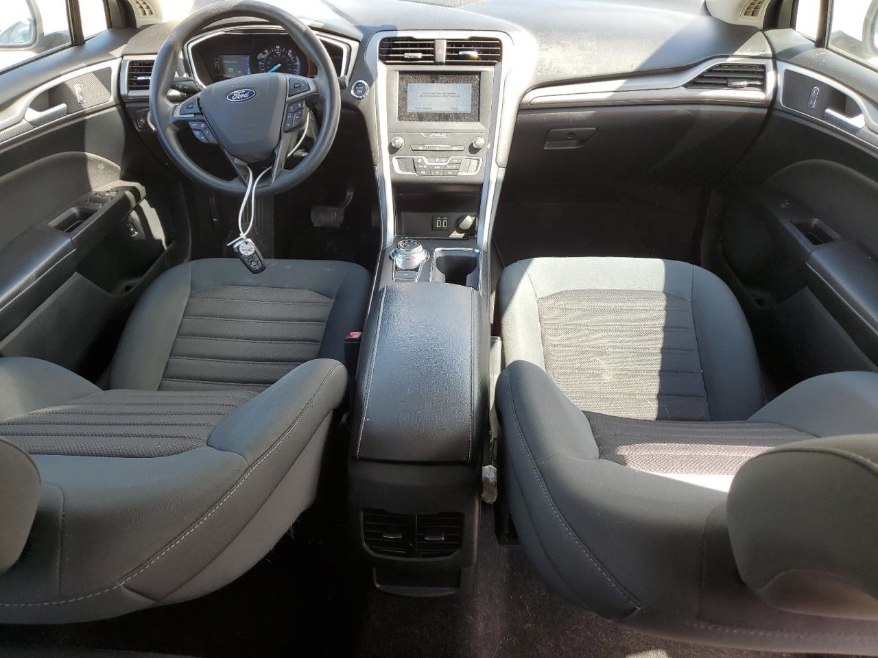 2019 Ford Fusion Se VIN: 3FA6P0LU4KR184064 Lot: 54043725