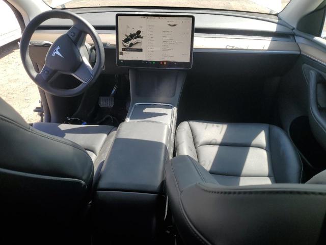  TESLA MODEL Y 2024 White