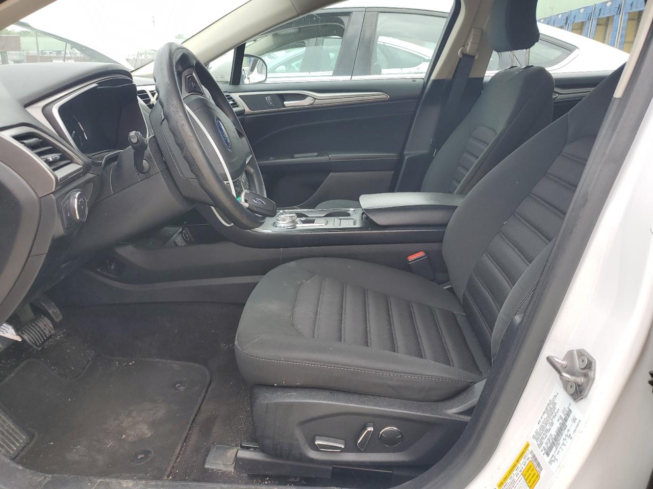 2019 Ford Fusion Se VIN: 3FA6P0LU1KR124808 Lot: 55085205