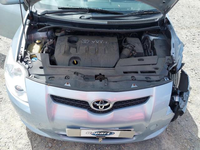 2008 TOYOTA AURIS TR V