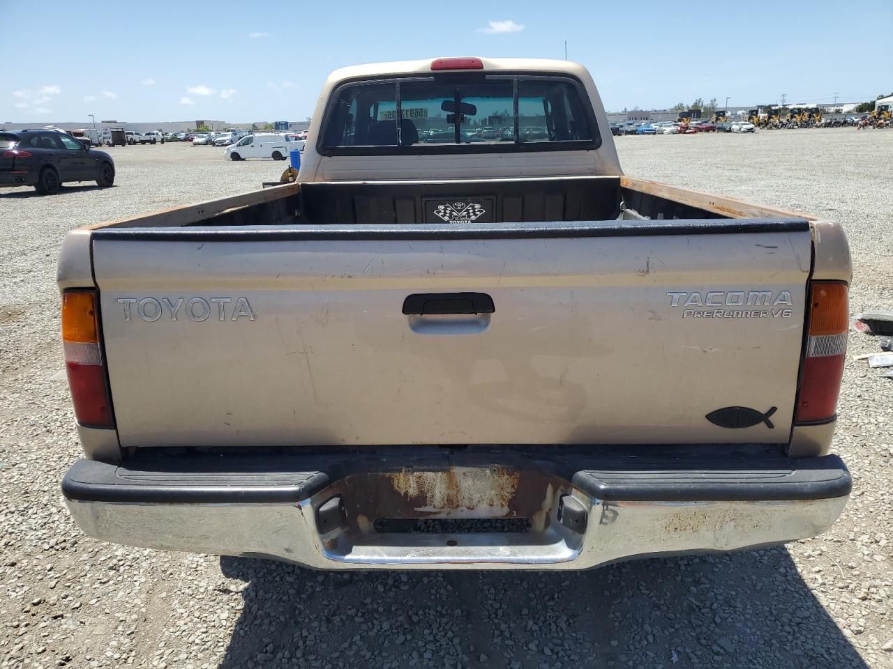 1999 Toyota Tacoma Xtracab Prerunner VIN: 4TASN92N7XZ573079 Lot: 56917035