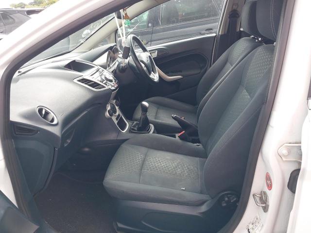 2011 FORD FIESTA TIT