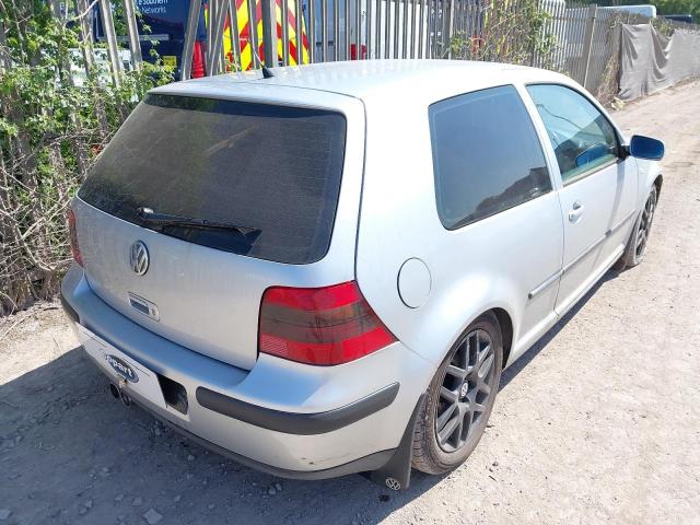 2001 VOLKSWAGEN GOLF