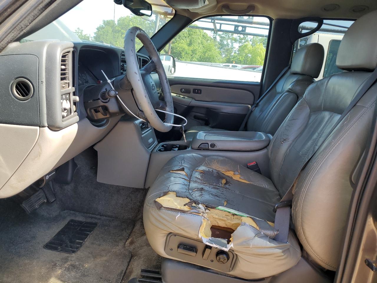 2002 Chevrolet Suburban C1500 VIN: 3GNEC16Z02G326802 Lot: 56703835