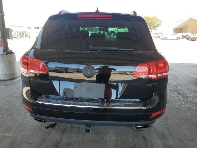  VOLKSWAGEN TOUAREG 2013 Черный