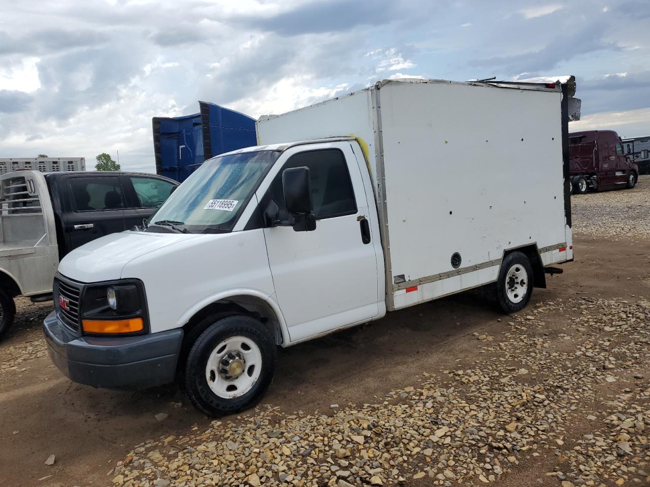 2009 Gmc Savana Cutaway G3500 for Sale in Sikeston, MO - Rear End