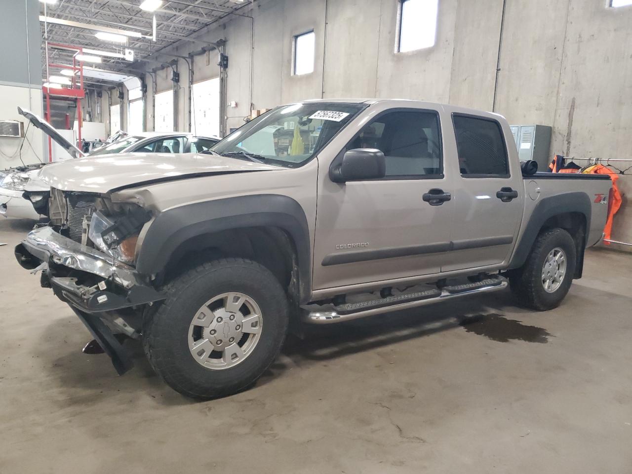 2004 Chevrolet Colorado for Sale in Blaine, MN - Front End