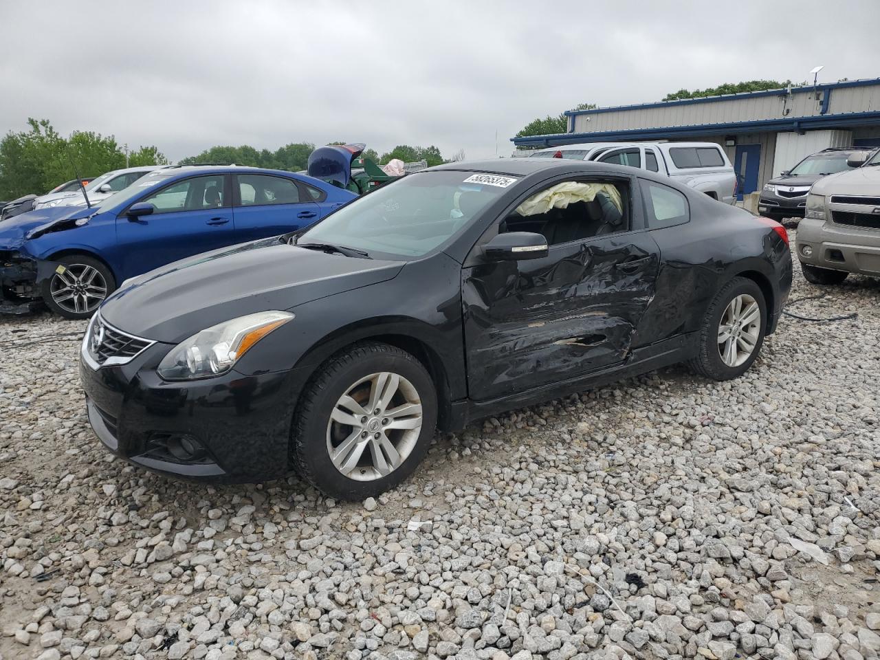 2012 Nissan Altima S for Sale in Wayland, MI - Side