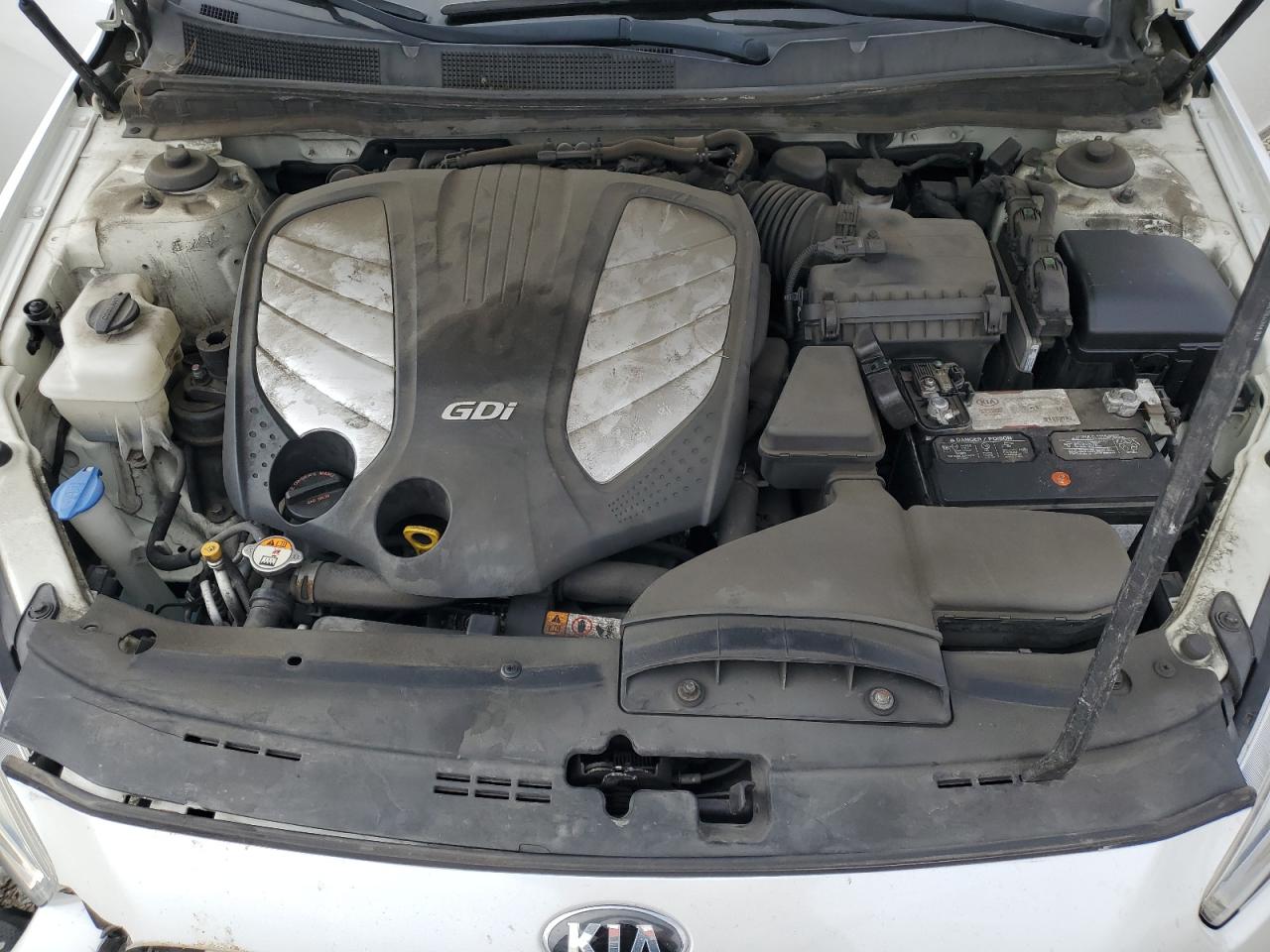 2022 Kia Cadenza Premium VIN: KNALN4D71F5174214 Lot: 55498035