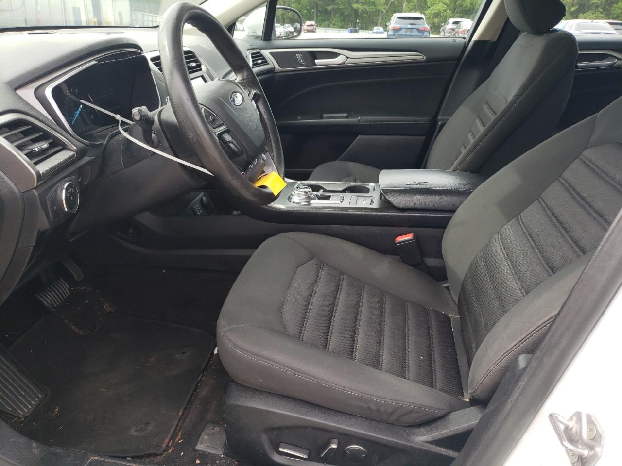 2019 Ford Fusion Se VIN: 3FA6P0LU7KR124831 Lot: 54152795