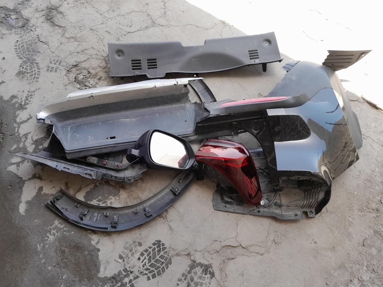 MZBFB8140PN190361 - 2023 Kia Sonet - #58118575