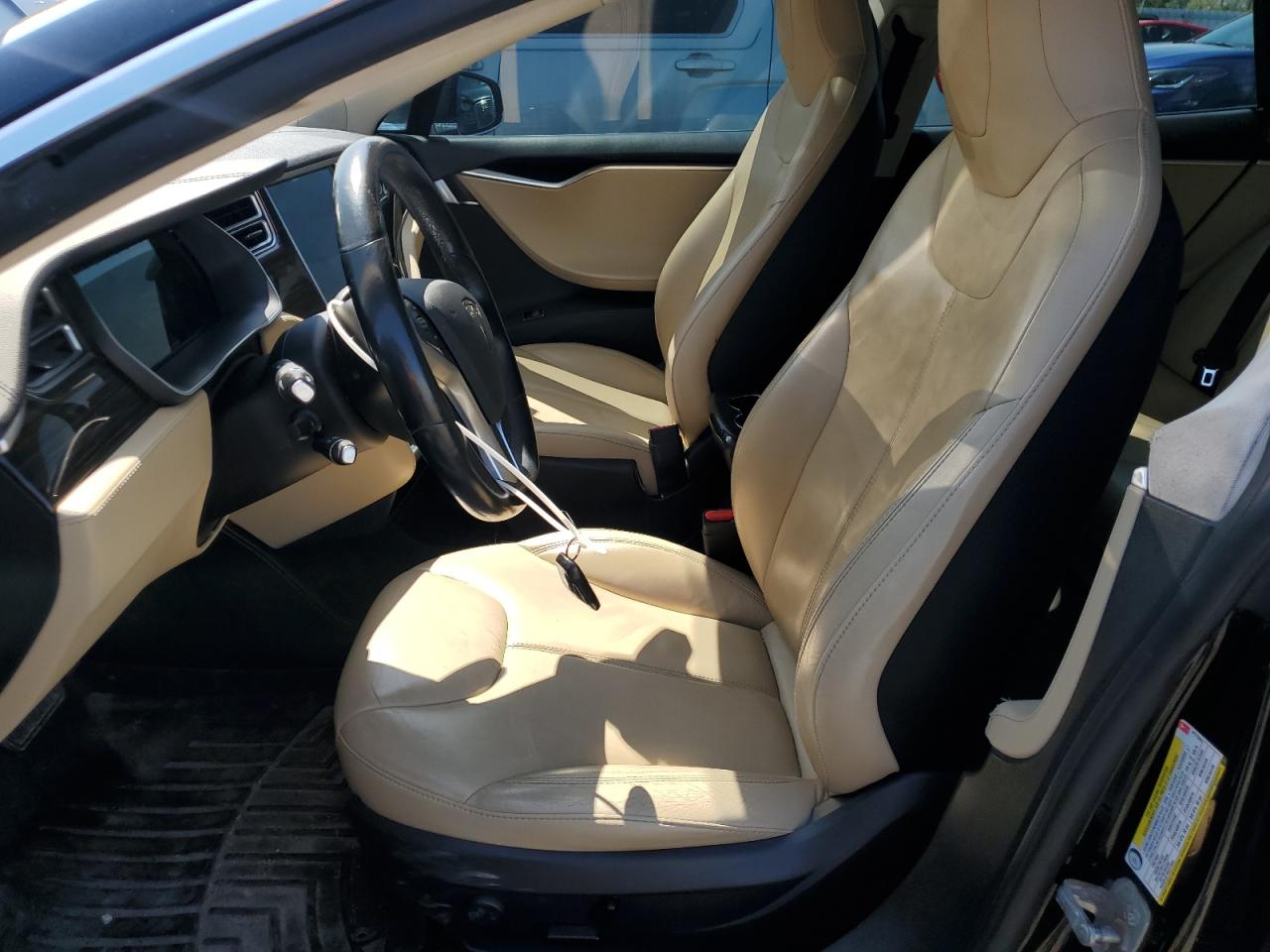 2015 Tesla Model S 85D VIN: 5YJSA1H28FFP77599 Lot: 56486845