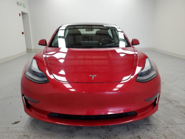  TESLA MODEL 3 2022 Czerwony