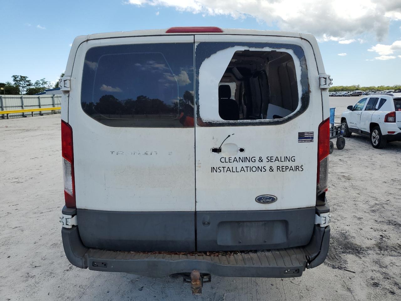 2016 Ford Transit T-250 VIN: 1FTYR1ZM5GKB47465 Lot: 56672725