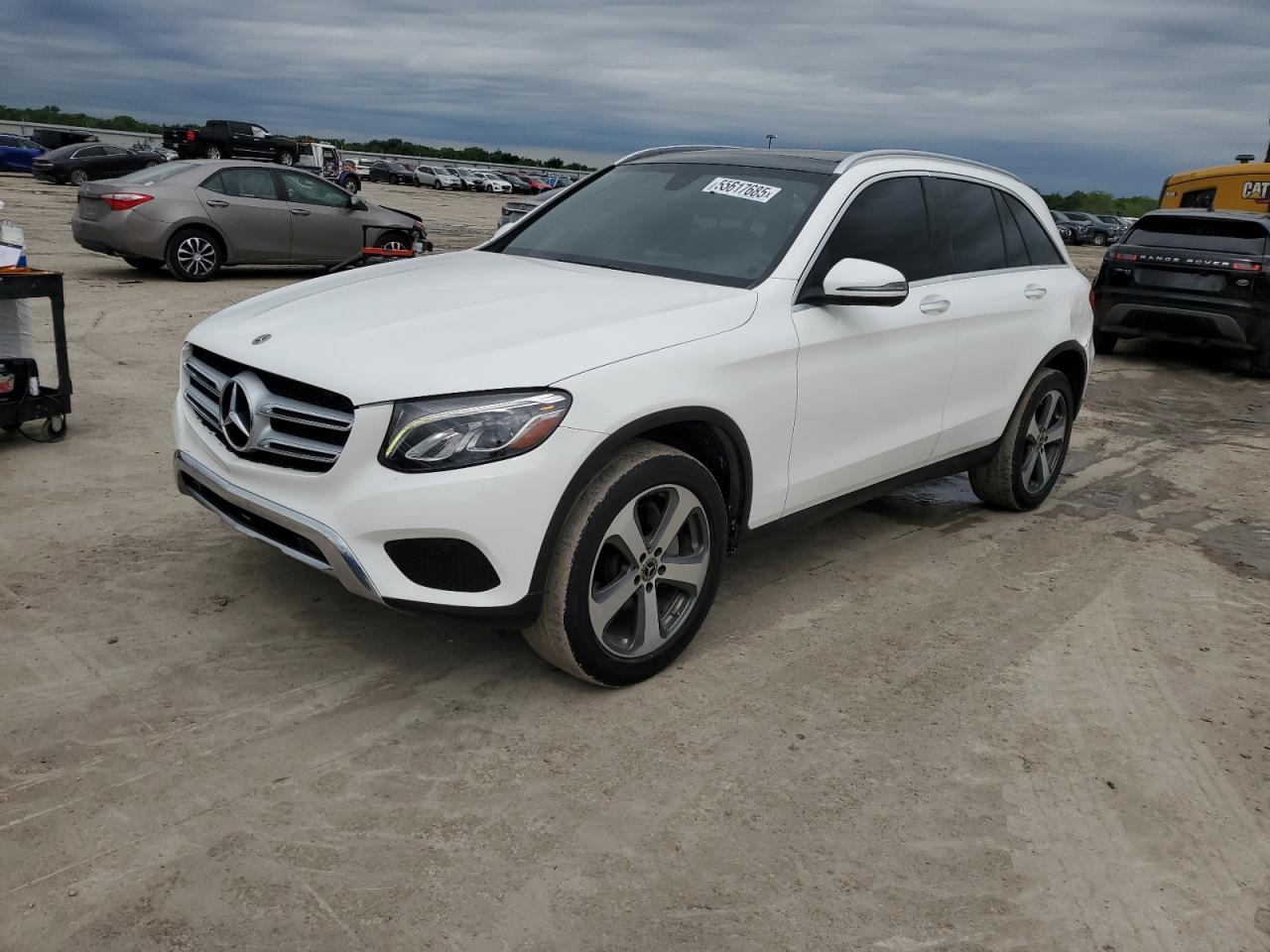 2019 Mercedes-Benz Glc 300 for Sale in Wilmer, TX - Minor Dent/Scratches