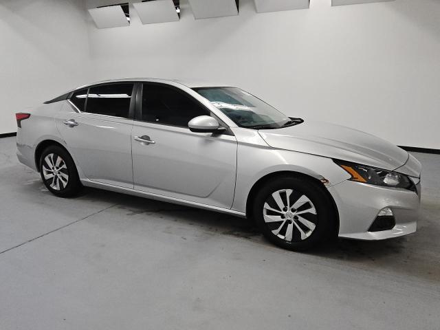  NISSAN ALTIMA 2022 Silver