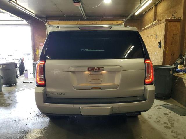  GMC YUKON 2019 Srebrny
