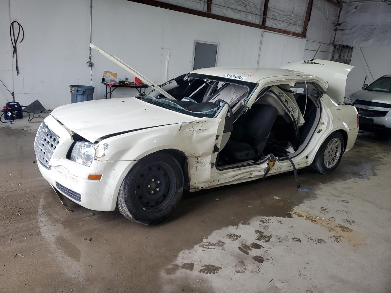 2005 Chrysler 300 for Sale in Lexington, KY - All Over