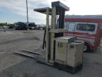 2005 Crown Order Picker na sprzedaż w Fort Wayne, IN - Front End