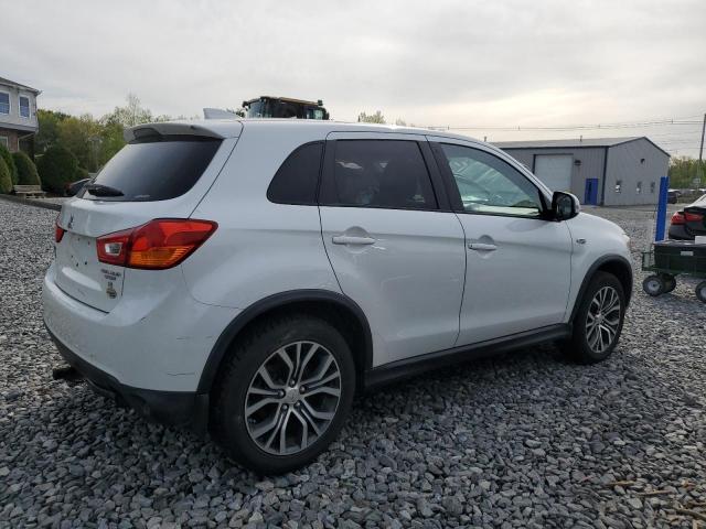  MITSUBISHI OUTLANDER 2017 White