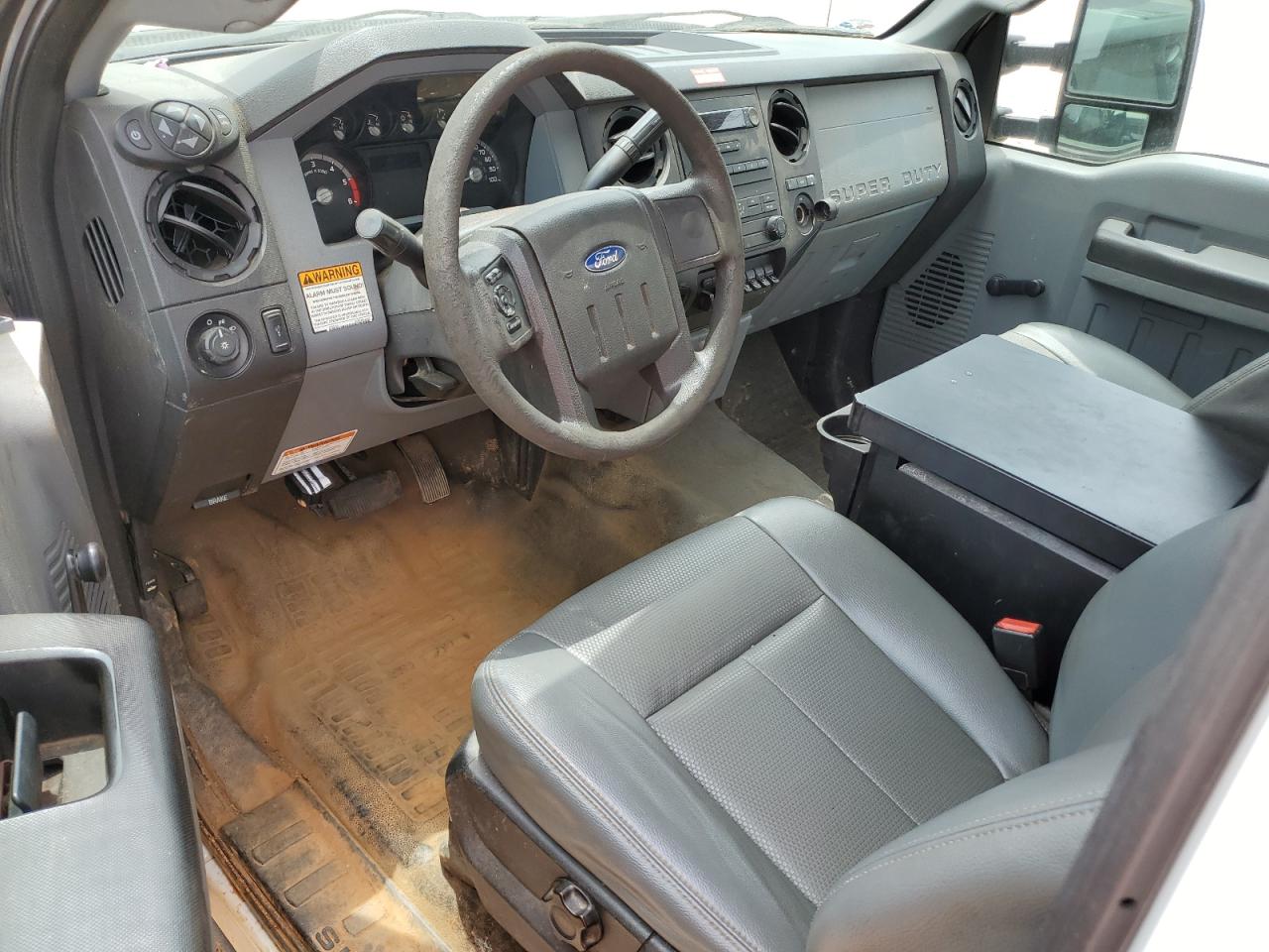 2015 Ford F450 Super Duty VIN: 1FDUF4GY0FEA90082 Lot: 56828135